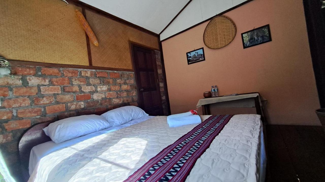 Sala Thongyon - Guest House Саванакет Екстериор снимка