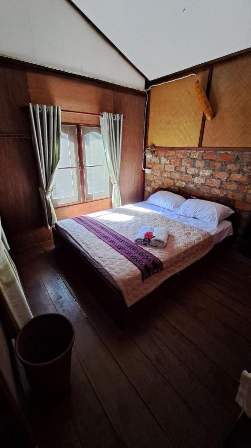 Sala Thongyon - Guest House Саванакет Екстериор снимка
