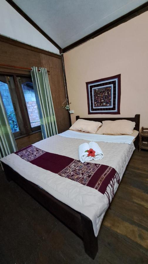 Sala Thongyon - Guest House Саванакет Екстериор снимка